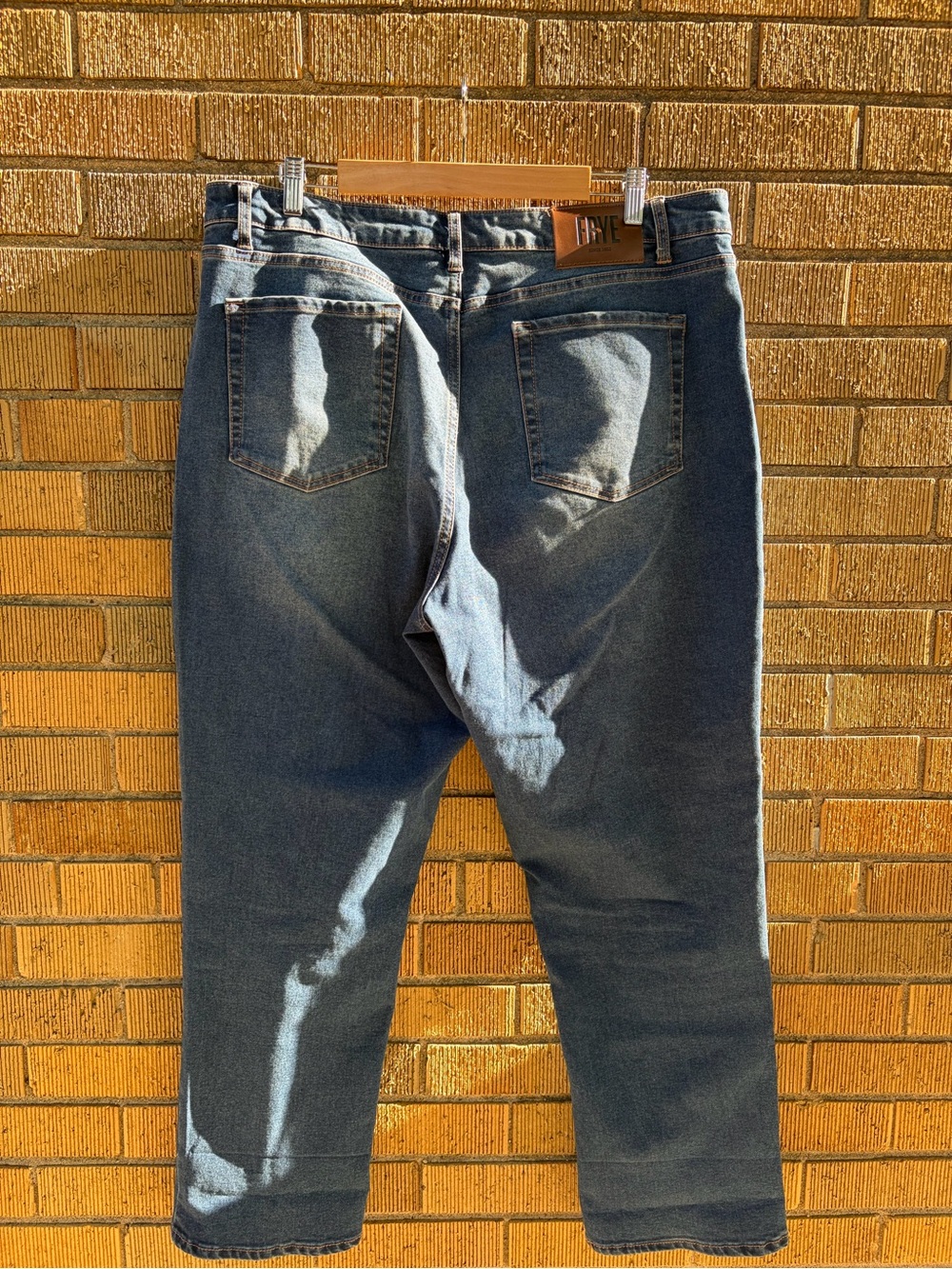 Frye High Rise Cuff Denim Jeans in Amari Wash - Picture 10 of 15